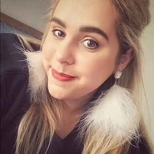 Meet your Posher, Mollie